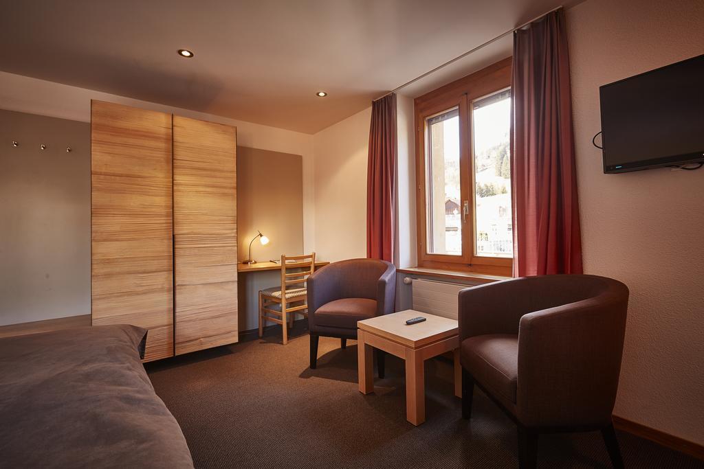 Hotel Landhaus Занен Екстериор снимка